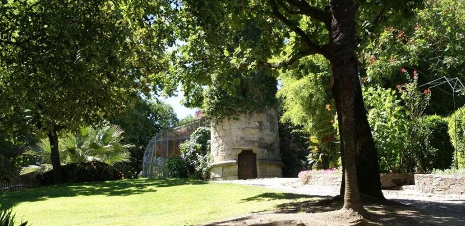 Parc botanique de la Tour Vieille, Alès, France, France